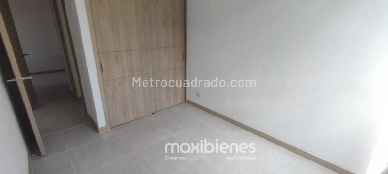 2BR Apartment in Santa Ana (70 m²) - 5