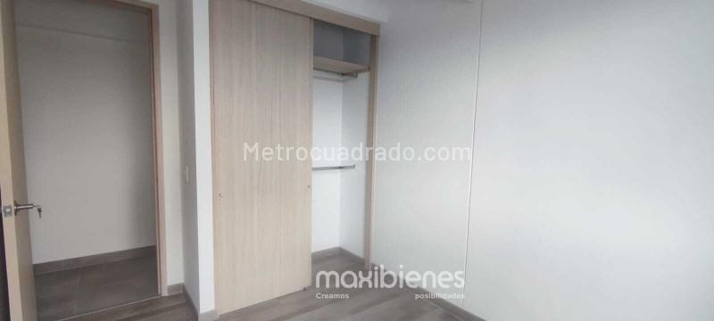 1BR Apartment in Centro (48 m²) - 5