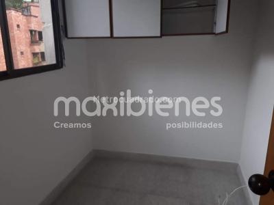 Apartamento en arriendo en San Lucas, Medellín · foto 6 de 14