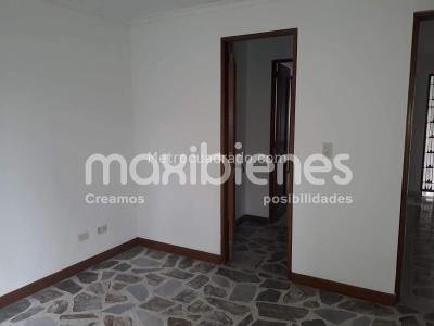 Apartamento en arriendo en San Lucas, Medellín · foto 11 de 14