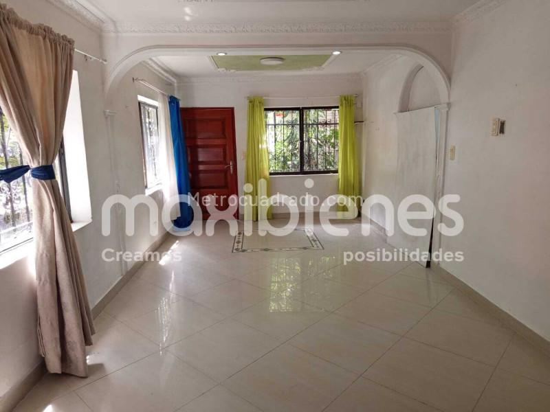 Casa Comercial de 2 Alcobas en Belén Fátima - 2
