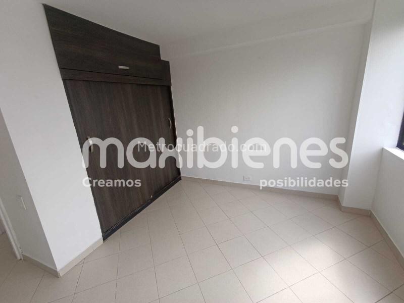 3BR Apartment in Calasanz (88 m²) - 4