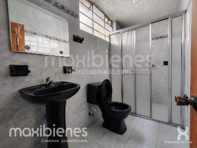 Apartamento de 5 alcobas en venta en Belen Miravalle, Medellín, 127 m² · foto 14 de 15