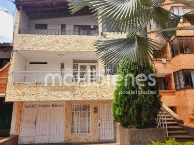 Casa de 3 alcobas en venta en La Almeria, Medellín, 158 m² · foto 13 de 18