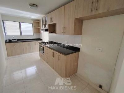 Apartamento de 3 alcobas en arriendo en Conquistadores, Medellín, 142 m² · foto 2 de 17