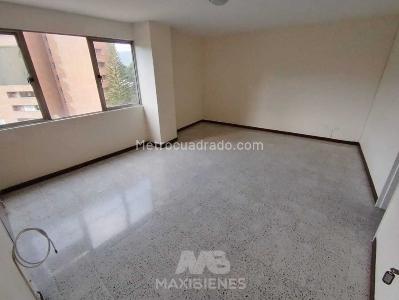 Apartamento de 3 alcobas en arriendo en Conquistadores, Medellín, 142 m² · foto 9 de 17