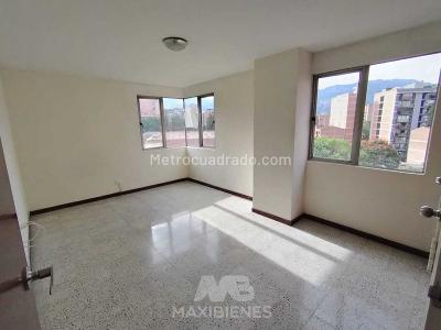 Apartamento de 3 alcobas en arriendo en Conquistadores, Medellín, 142 m² · foto 10 de 17