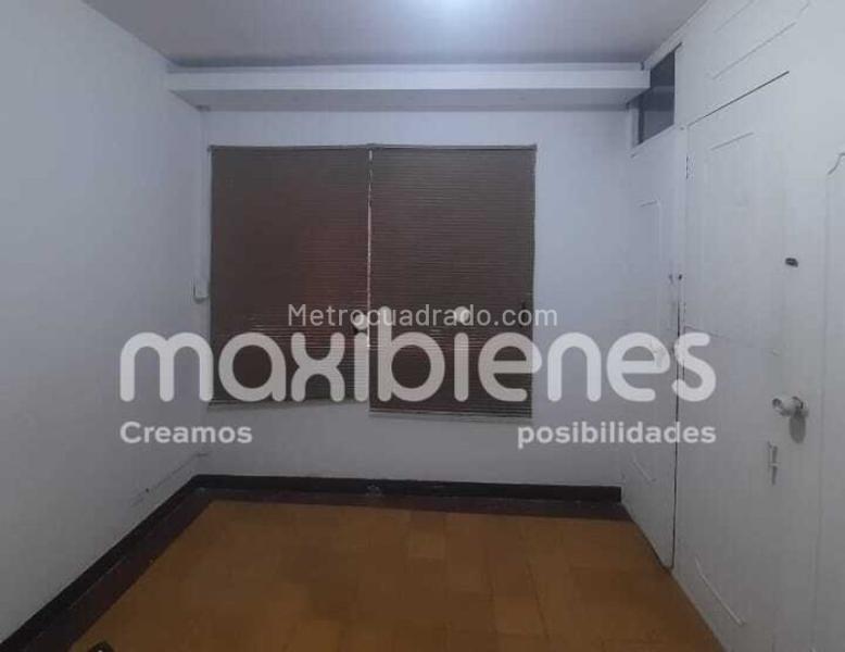 5BR House in El Danubio for Residential or Commercial Use - 3