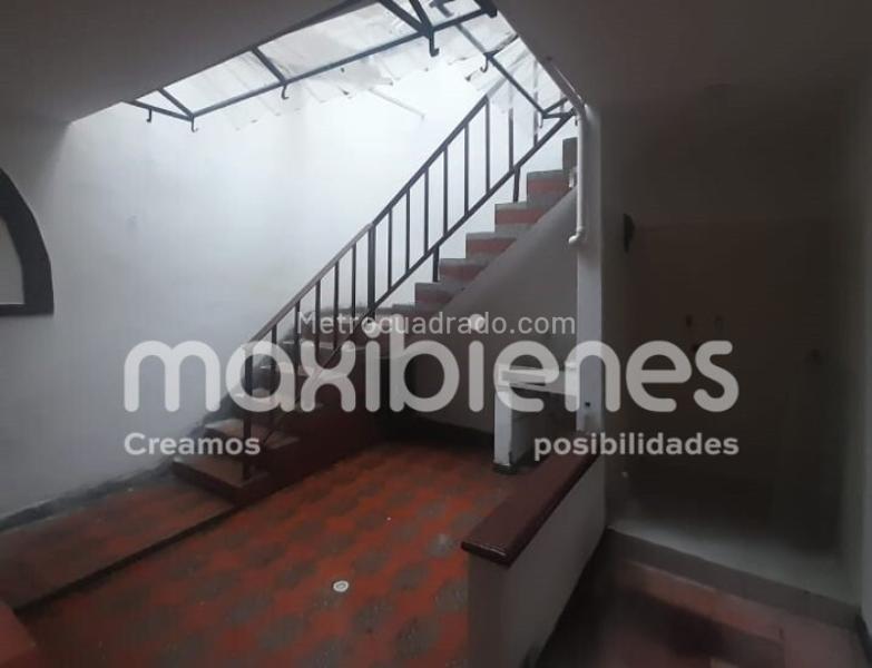 5BR House in El Danubio for Residential or Commercial Use - 9