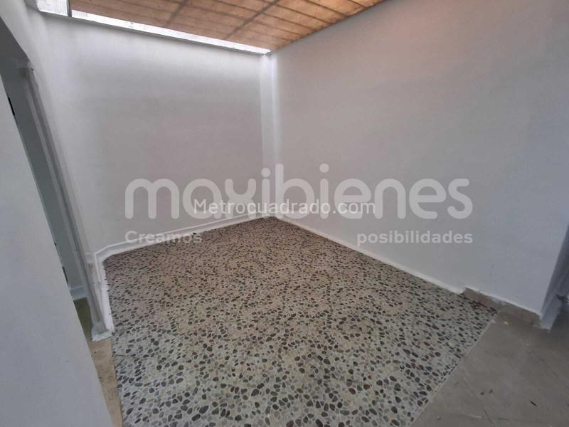 Cozy 5BR House in Calasanz - 2