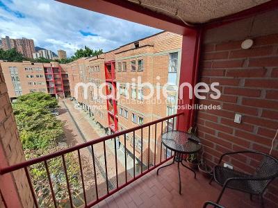 Apartamento en venta en Calasanz, Medellín · foto 2 de 15