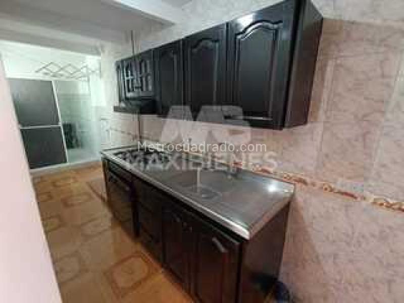 3BR Apartment in Calasanz (Details Not Provided) - 3