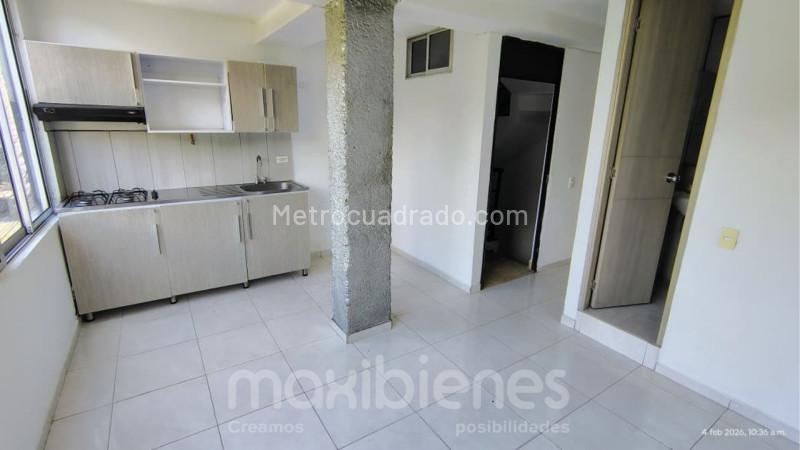 2BR Apartment for Rent in Campo Amor (42 m²)