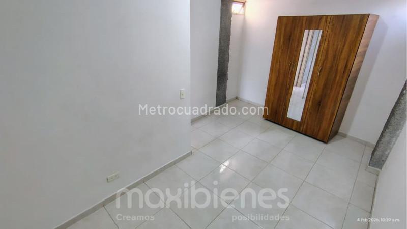 2BR Apartment for Rent in Campo Amor (42 m²) - 2