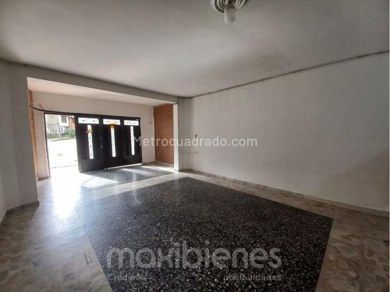 Casa de 3 Alcobas con Patio en Belén Los Alpes - 3