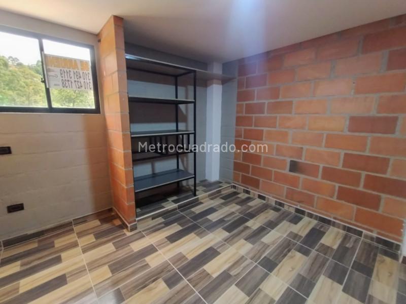 Apartamento de 2 Alcobas en San Cristóbal (65 m²) - 4