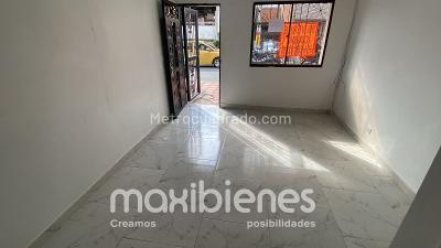 Casa de 3 alcobas en venta en Manrique Central 1, Medellín, 82 m² · foto 9 de 15
