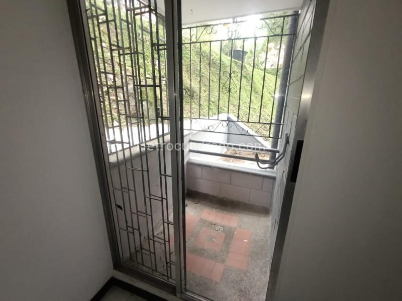 Apartamento de 2 Alcobas en La Loma del Indio (65 m²) - 5
