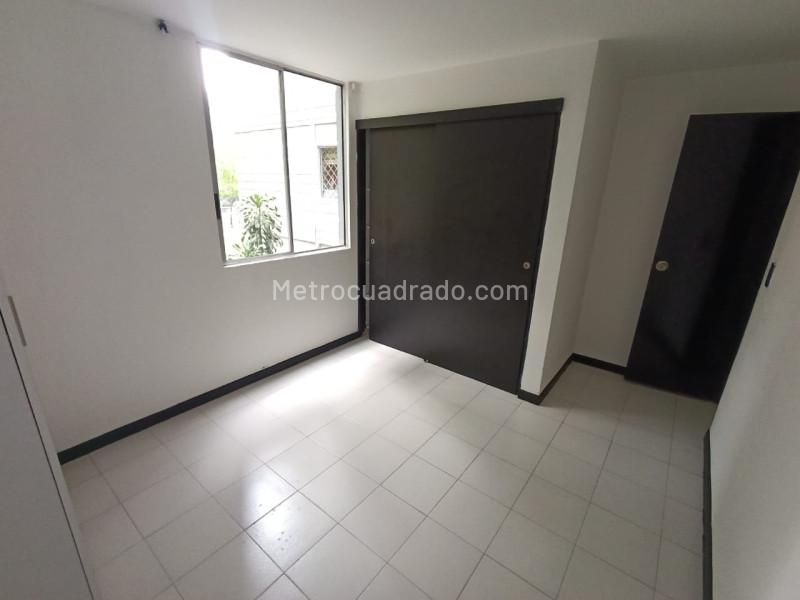 Apartamento de 2 Alcobas en La Loma del Indio (65 m²) - 8