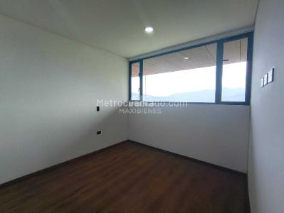 Apartamento de 3 alcobas en venta en Las Palmas, Medellín, 135 m² · foto 7 de 13