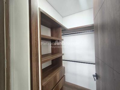 Apartamento de 3 alcobas en venta en Las Palmas, Medellín, 135 m² · foto 8 de 13