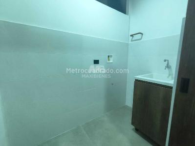 Apartamento de 3 alcobas en venta en Las Palmas, Medellín, 135 m² · foto 12 de 13