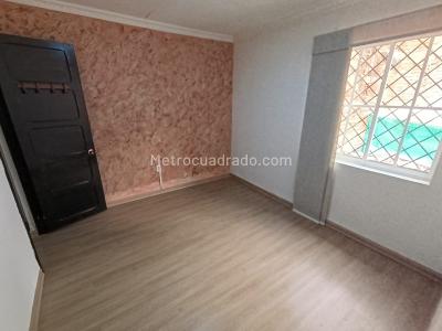 Casa de 3 alcobas en arriendo en Bombona, Medellín · foto 11 de 20