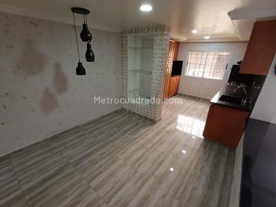 Casa de 3 alcobas en arriendo en Bombona, Medellín · foto 14 de 20