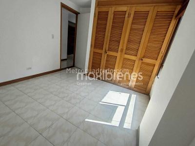 Apartamento de 3 alcobas en arriendo en La Inferior, Medellín, 126 m² · foto 9 de 15
