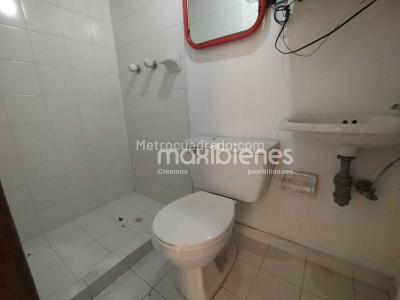 Apartamento de 3 alcobas en arriendo en La Inferior, Medellín, 126 m² · foto 13 de 15