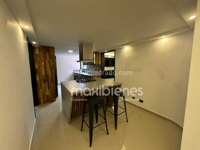 Spacious 4BR House with 4 Baths in Las Palmas - 3