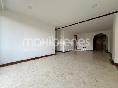 Apartamento de 3 alcobas en arriendo en Castropol, Medellín, 130 m² · foto 6 de 16