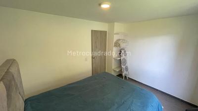 Apartamento de 2 alcobas en arriendo en San Julian, Medellín, 75 m² · foto 6 de 14