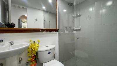 Apartamento de 2 alcobas en arriendo en San Julian, Medellín, 75 m² · foto 13 de 14