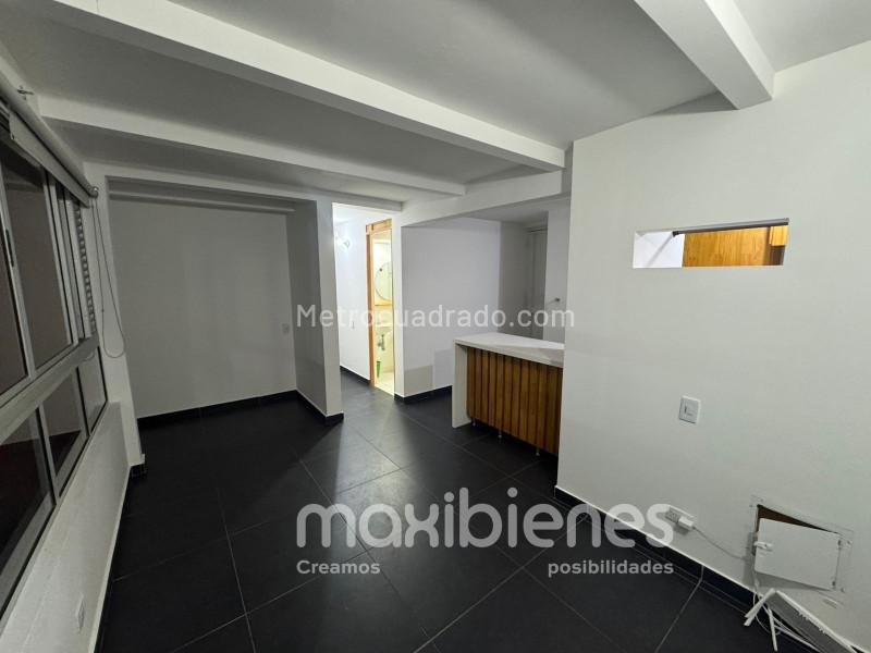 3BR Apartment for Rent in Caldas (50 m²) - 2
