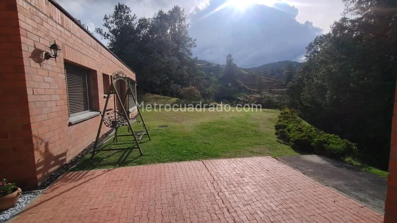 4BR House in Retiro Campestre (400 m²) - 2