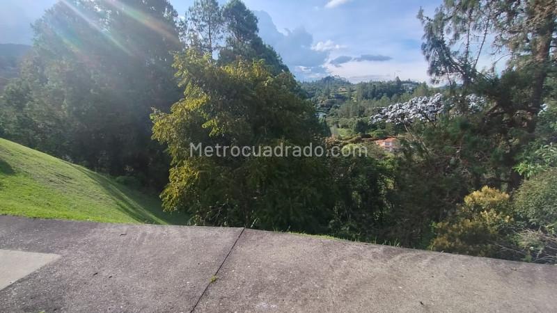 4BR House in Retiro Campestre (400 m²) - 3