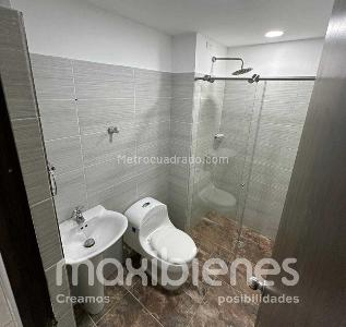 Apartamento de 3 alcobas en venta en Cabañas, Bello, 110 m² · foto 10 de 10