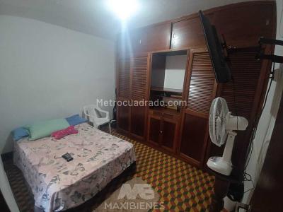 Casa de 4 alcobas en venta en Obrero, Bello, 100 m² · foto 8 de 16