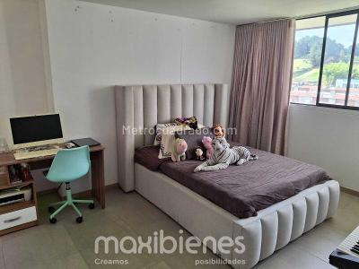 Apartamento de 3 alcobas en venta en Barro Blanco, Rionegro, 154 m² · foto 18 de 20