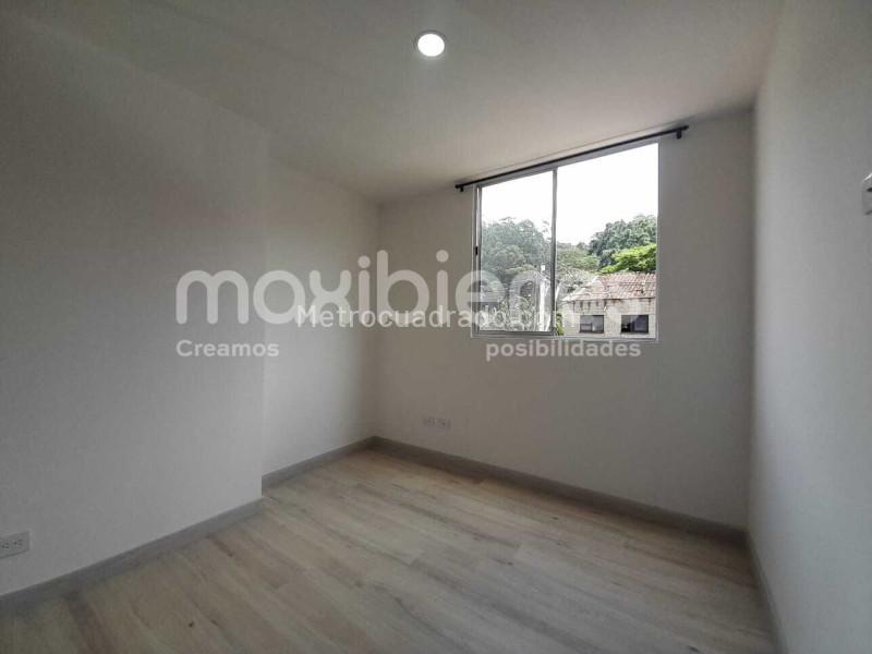 Apartamento de 2 Alcobas en El Poblado-San Diego con Parqueadero y Balcón - 8