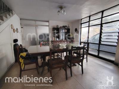 Casa de 4 alcobas en venta en El Nogal, Medellín, 209 m² · foto 5 de 19
