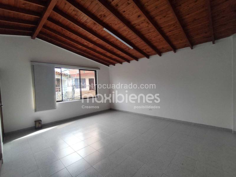 Casa Funcional de 5 Alcobas en Belen Los Alpes - 3