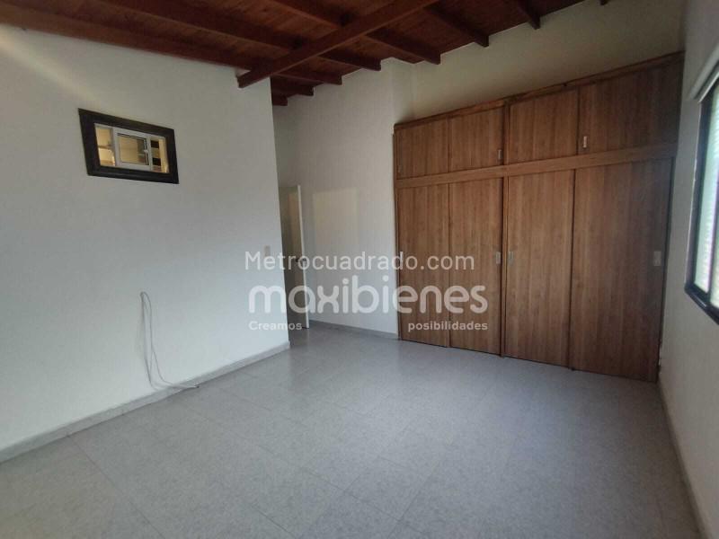 Casa Funcional de 5 Alcobas en Belen Los Alpes - 9