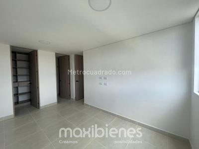 Apartamento de 2 alcobas en venta en San Antonio, Rionegro, 65 m² · foto 3 de 12