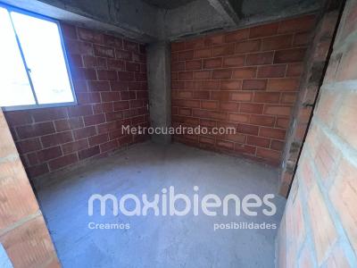 Apartamento de 2 alcobas en venta en La Gabriela, Bello, 40 m² · foto 4 de 9