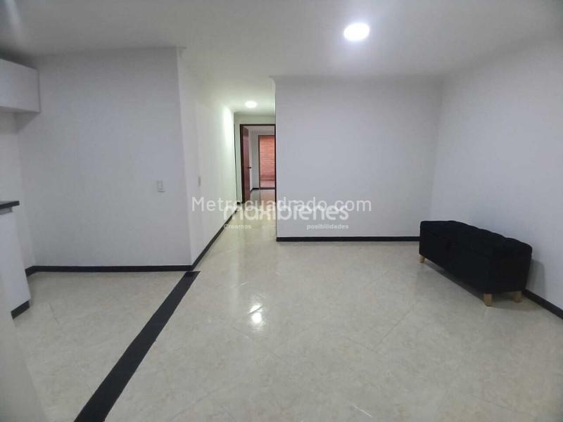 Amplio Apartamento de 3 Alcobas en Belen Miravalle - 4