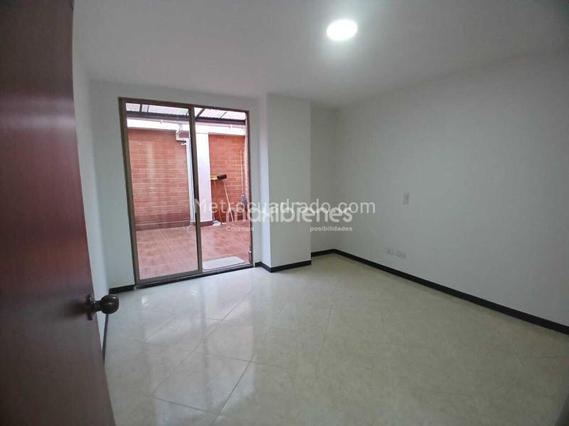 Amplio Apartamento de 3 Alcobas en Belen Miravalle - 5