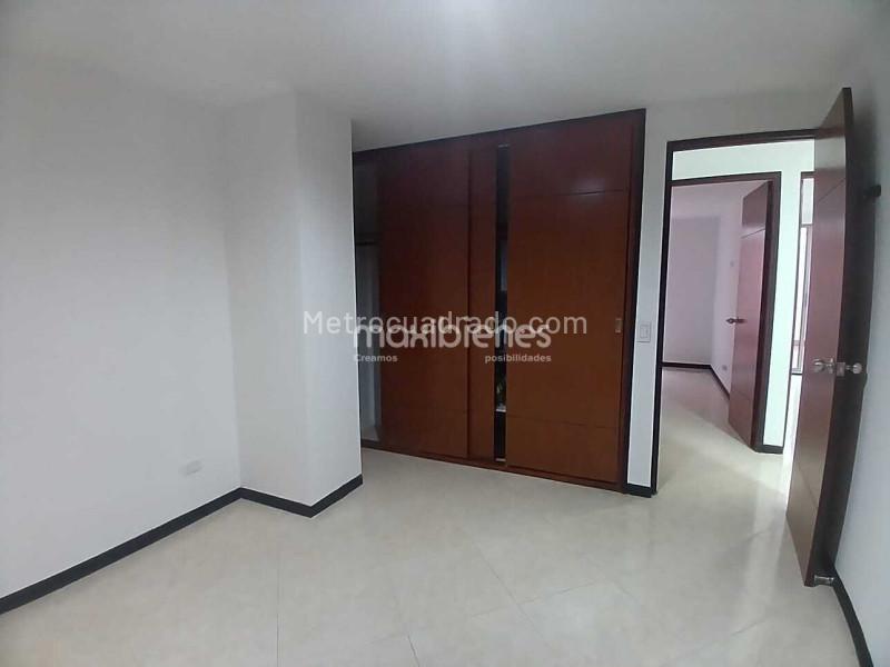 Amplio Apartamento de 3 Alcobas en Belen Miravalle - 8