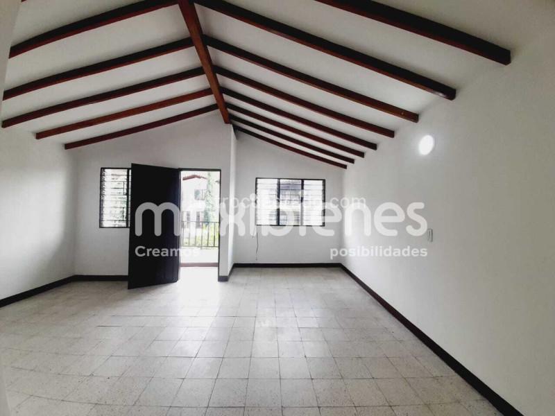 Apartamento en Arriendo de 2 Alcobas en San Javier (94 m²)